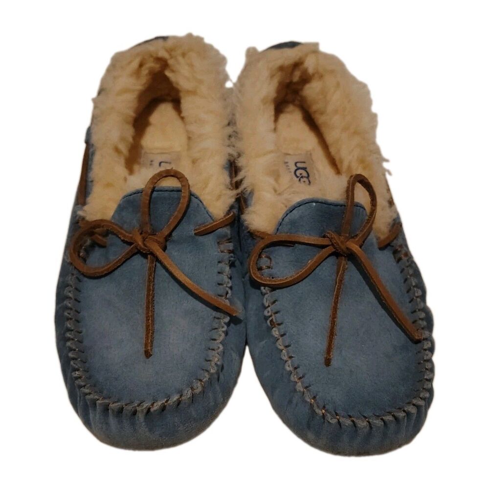 NWOT UGG Dakota 5612 Blue Jay Suede Shearling Moccasin Slippers Size 7 Fits 6